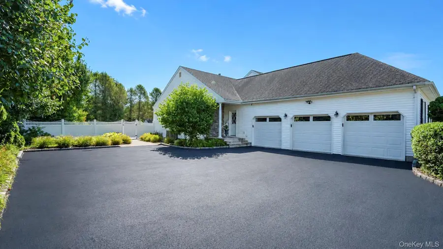 55 Casey Lane, Mount Sinai, NY 11766 - #3