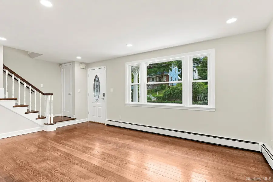 25 Greenvale Circle, White Plains, NY 10607 - #3