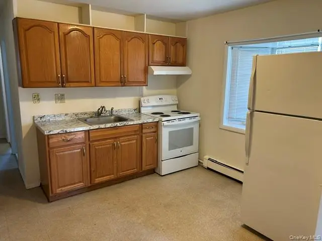 14 Cinder Lane, Hicksville, NY 11801 - #3