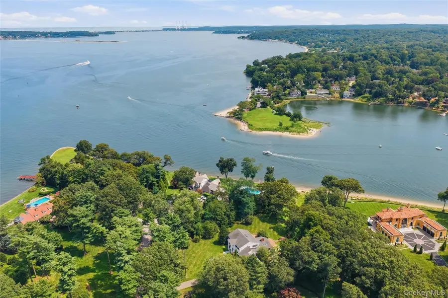 6 Lighthouse Point, Lloyd Harbor, NY 11743 - #2