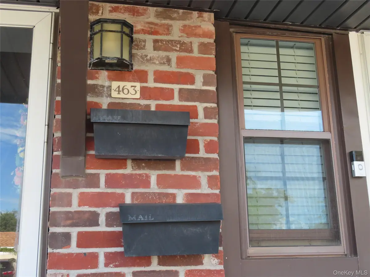 463 Mariners Way, Copiague, NY 11726 - #1