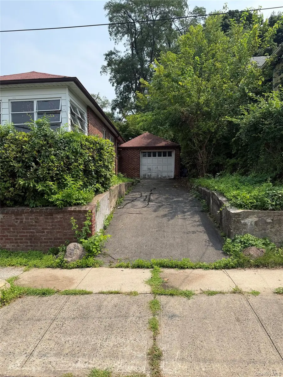 56 Hunt Avenue, Yonkers, NY 10710 - #2