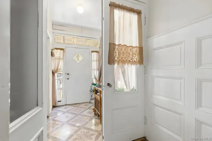 3713 Willett Avenue, Bronx, NY 10467 - #3