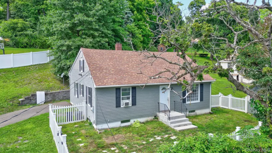 16 Clove Road, Salisbury Mills, NY 12577 - #2