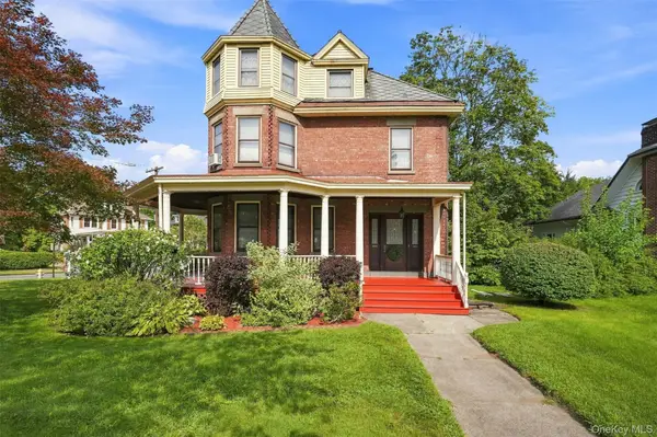 349 Albany Avenue, Kingston, NY 12401