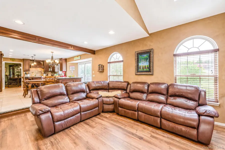 2 Piedmont Court, Centereach, NY 11720 - #3
