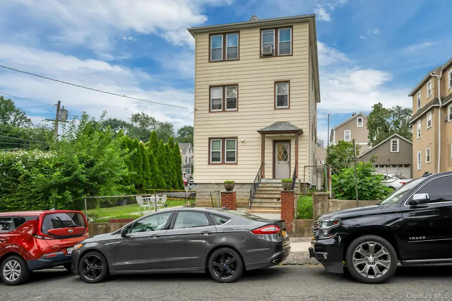 26 4th Street, New Rochelle, NY 10801 - #3
