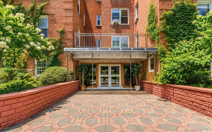 82-40 Austin Street #6/K, Kew Gardens, NY 11415 - #2