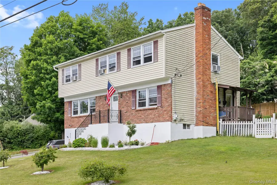 3123 Douglas Drive, Yorktown Heights, NY 10598 - #2