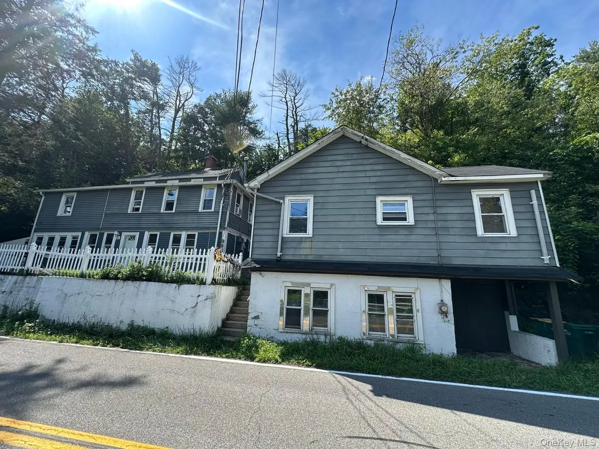 348-354 Binnewater Road, Kingston, NY 12401 - #1