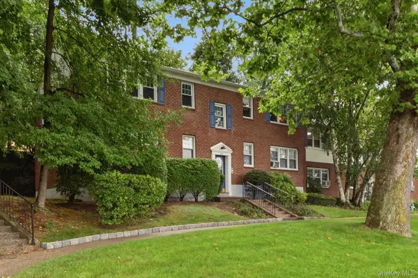 154 Underhill Avenue #2A, West Harrison, NY 10604