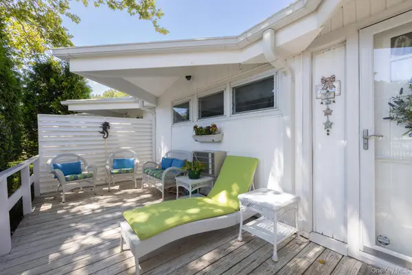 35 Library Ave. #8 T, Westhampton Beach, NY 11978
