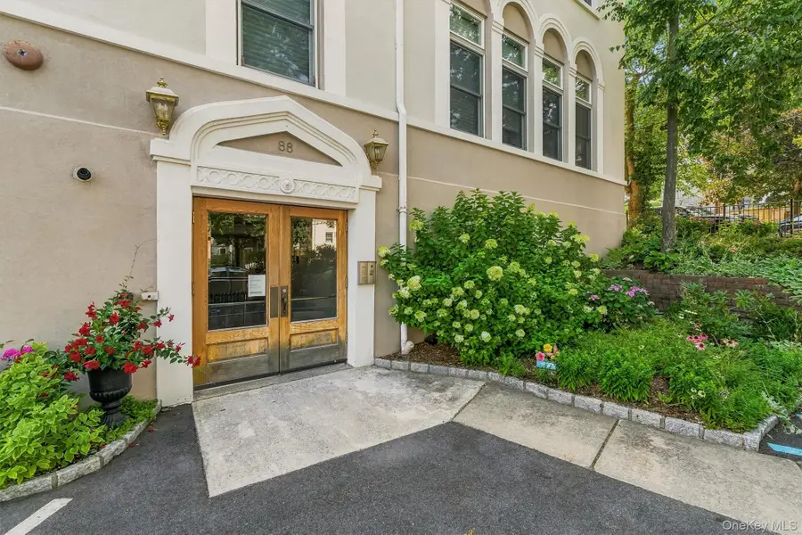 88 Broadway #PH4, Ossining, NY 10562 - #3