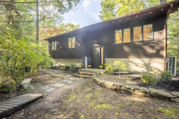 3 Lauretta Drive, Highland, NY 12528