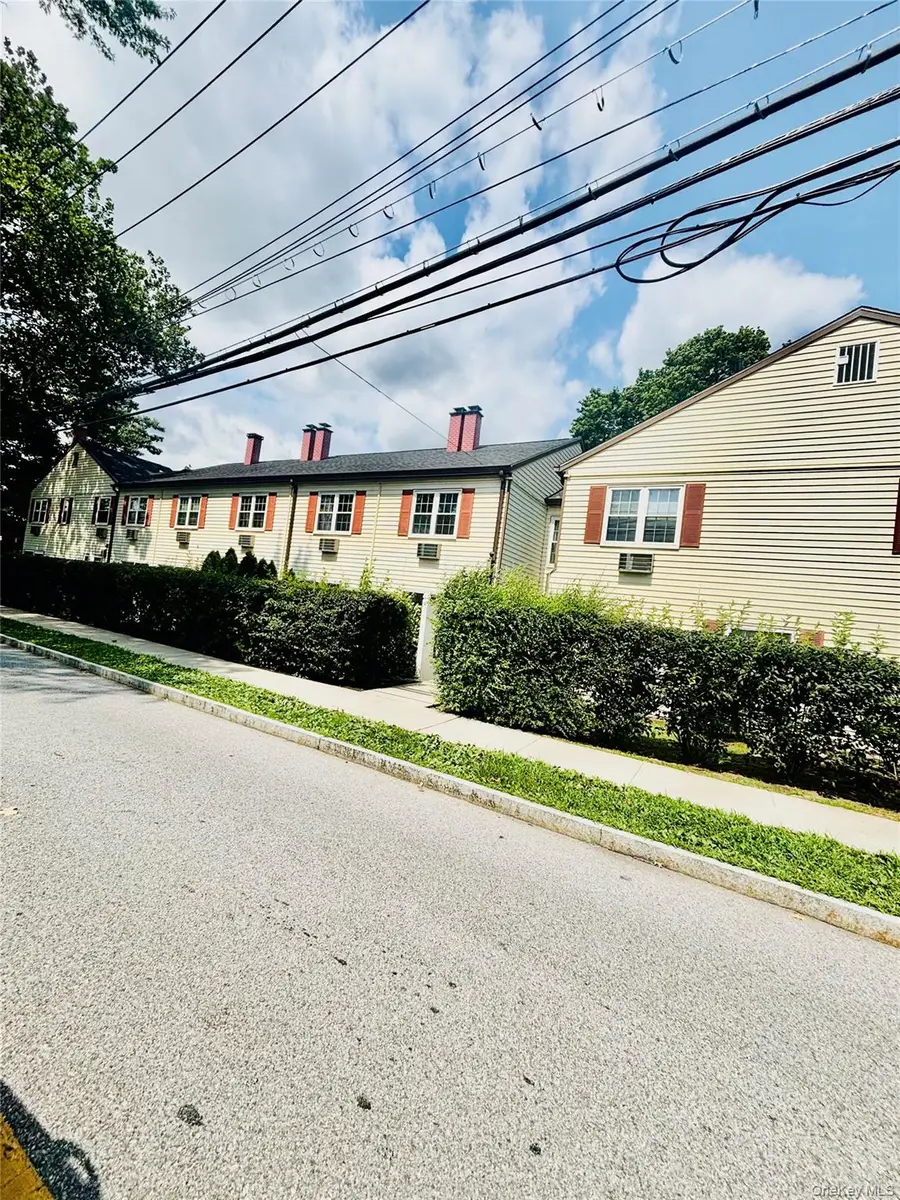 10 Westview Avenue #D, White Plains, NY 10603 - #2