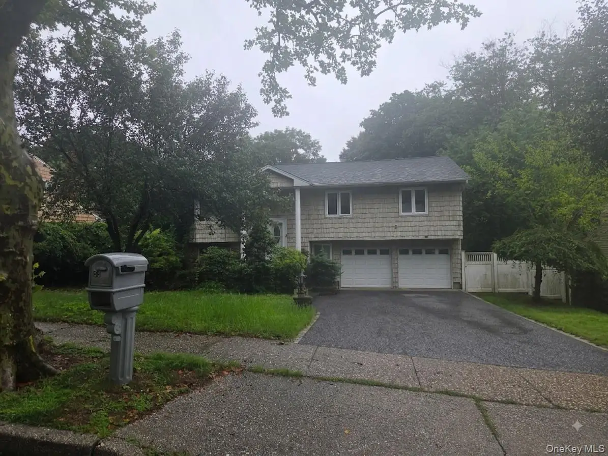 22 Lindron Avenue, Smithtown, NY 11787 - #1