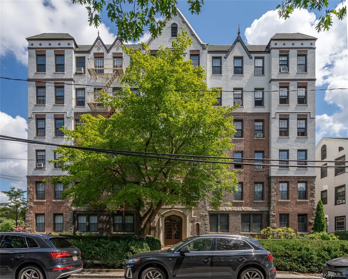 100 Parkway Road #4D, Bronxville, NY 10708 - #1