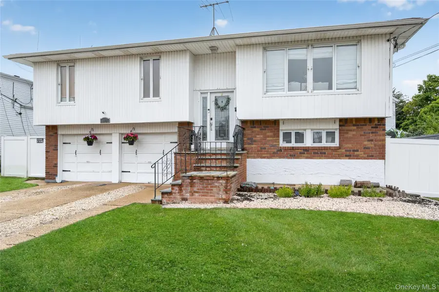 103 Motor Avenue, Farmingdale, NY 11735 - #2