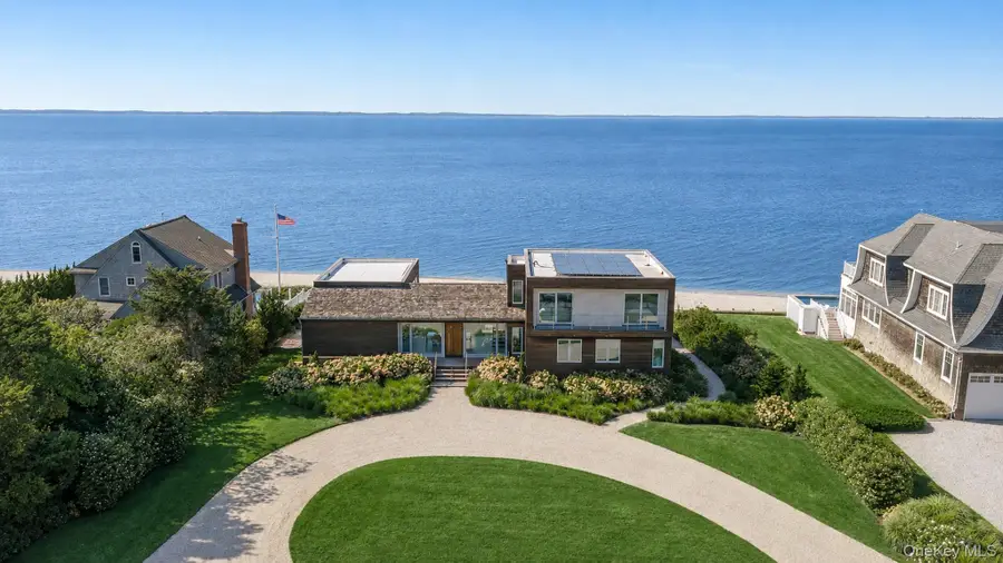 14 Peconic Crescent, Hampton Bays, NY 11946 - #3