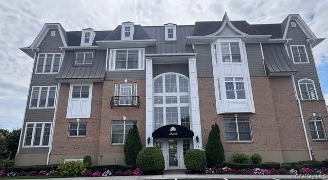 578 Pacing Way, Westbury, NY 11590 - #1