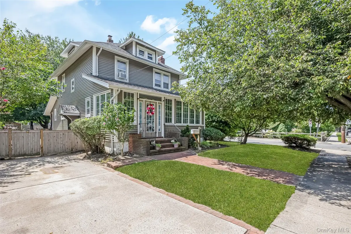 958 Thomas Avenue, Baldwin, NY 11510 - #1