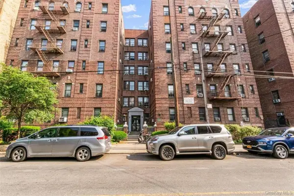 14416 35th Avenue #6A, Flushing, NY 11354