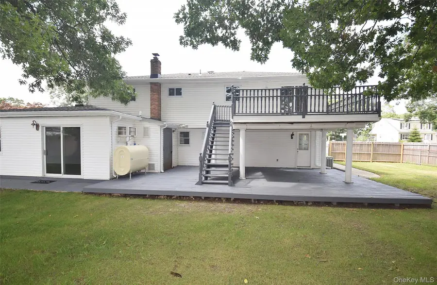 226 14th Avenue, West Babylon, NY 11704 - #3