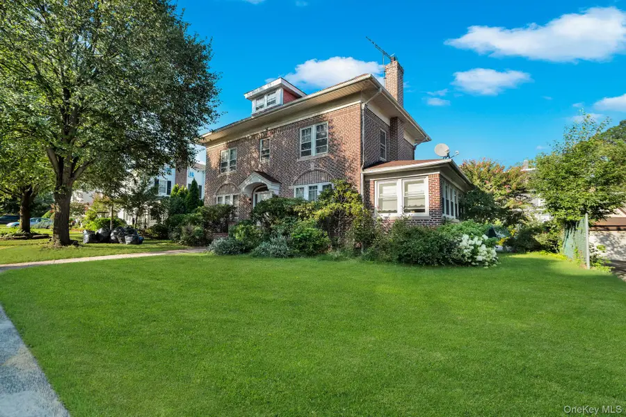 8833 195th Street, Hollis, NY 11423 - #3