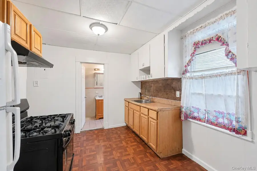 212 Edwards Place, Yonkers, NY 10703 - #3