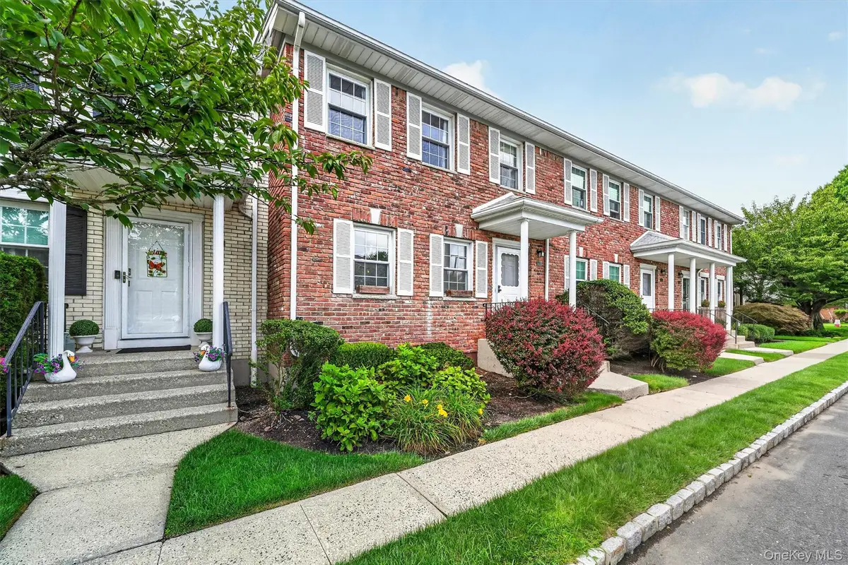 600 Mohawk Court, Suffern, NY 10901 - #1