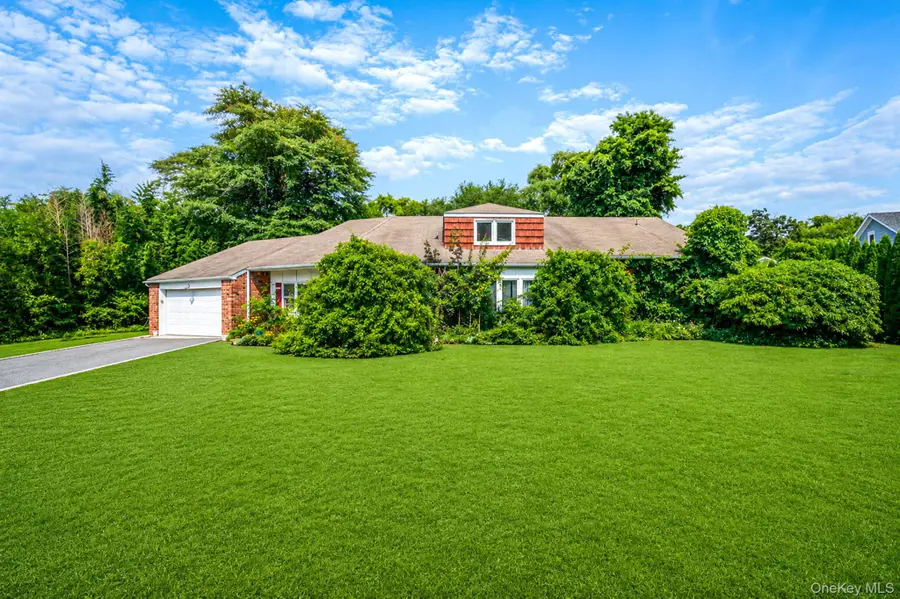 893 Gardiner Drive, Bay Shore, NY 11706 - #2