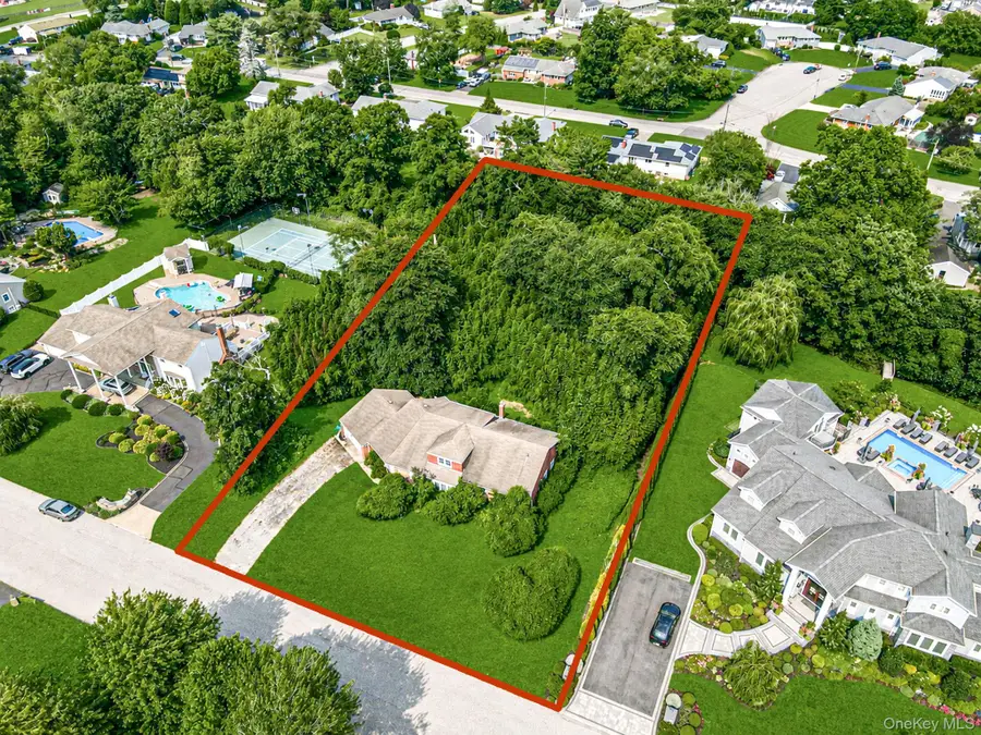 893 Gardiner Drive, Bay Shore, NY 11706 - #3