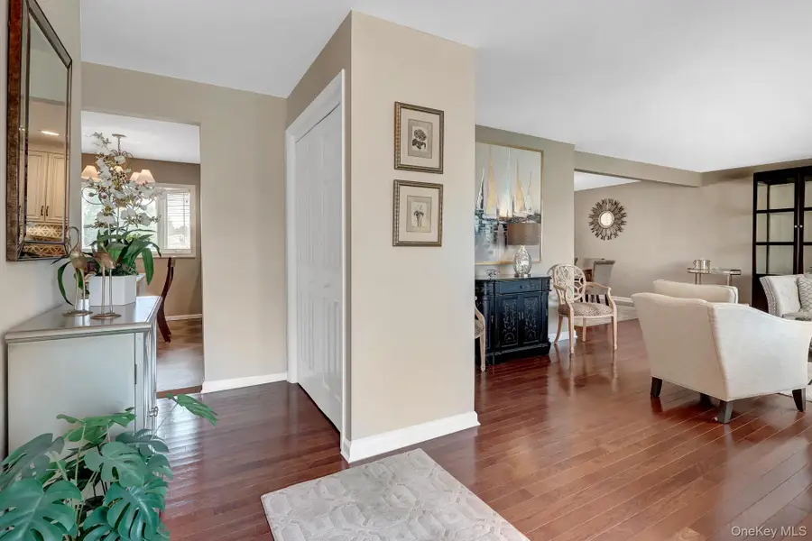 34 Admiral Road, Massapequa, NY 11758 - #3