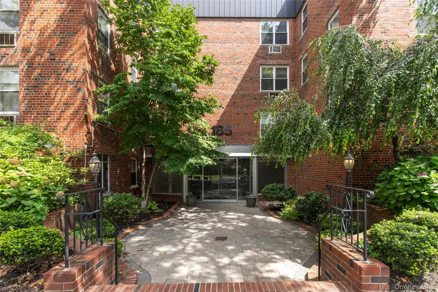 Address Withheld By Seller, Great Neck, NY 11021 - #2