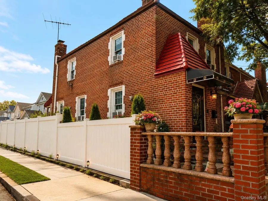 17220 111th Avenue, Jamaica, NY 11433 - #2