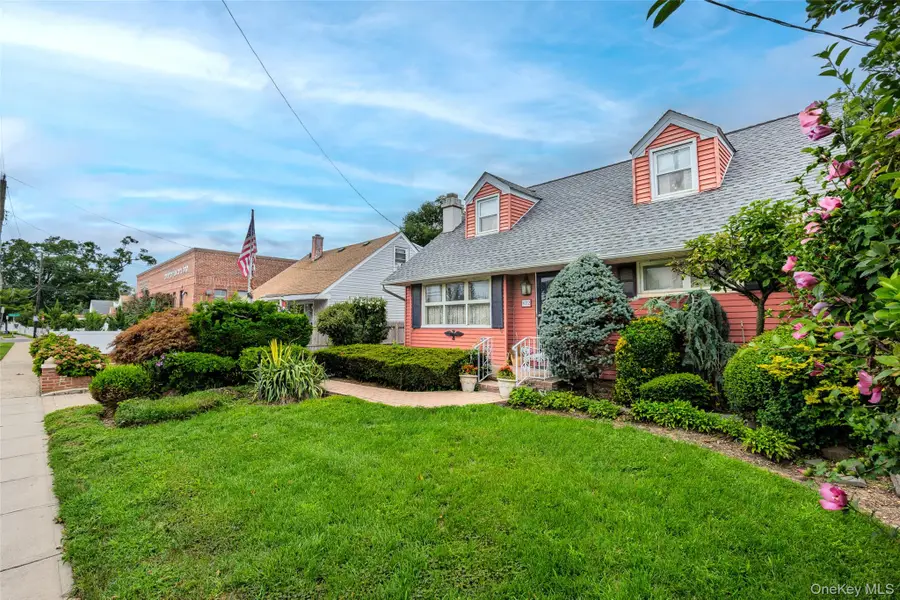 822 Peninsula Boulevard, Woodmere, NY 11598 - #3
