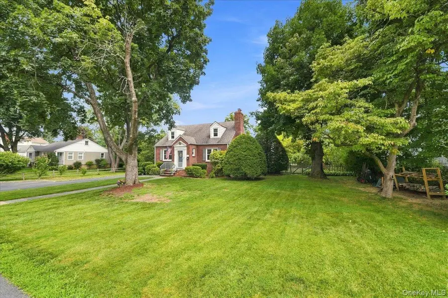 332 Kelly Street, Hawthorne, NY 10532 - #2