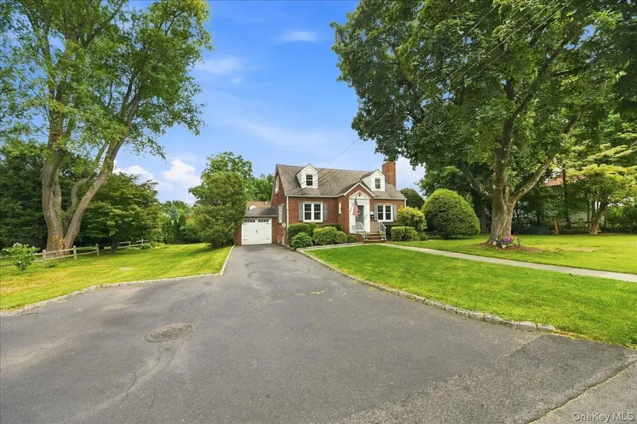 332 Kelly Street, Hawthorne, NY 10532 - #3