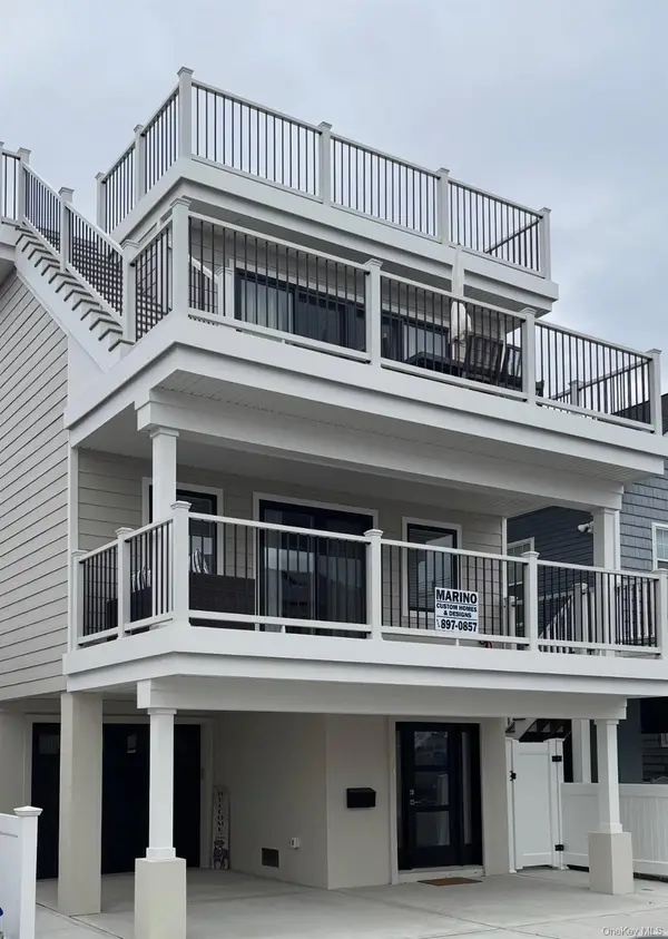 101 Wisconsin Street, Long Beach, NY 11561