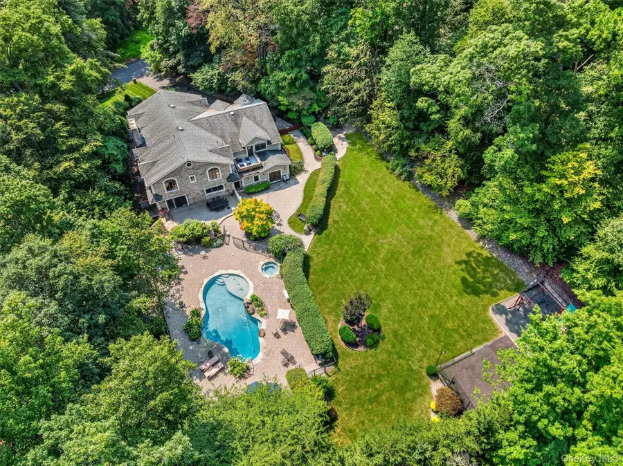 12 Rollingwood Drive, New City, NY 10956 - #2