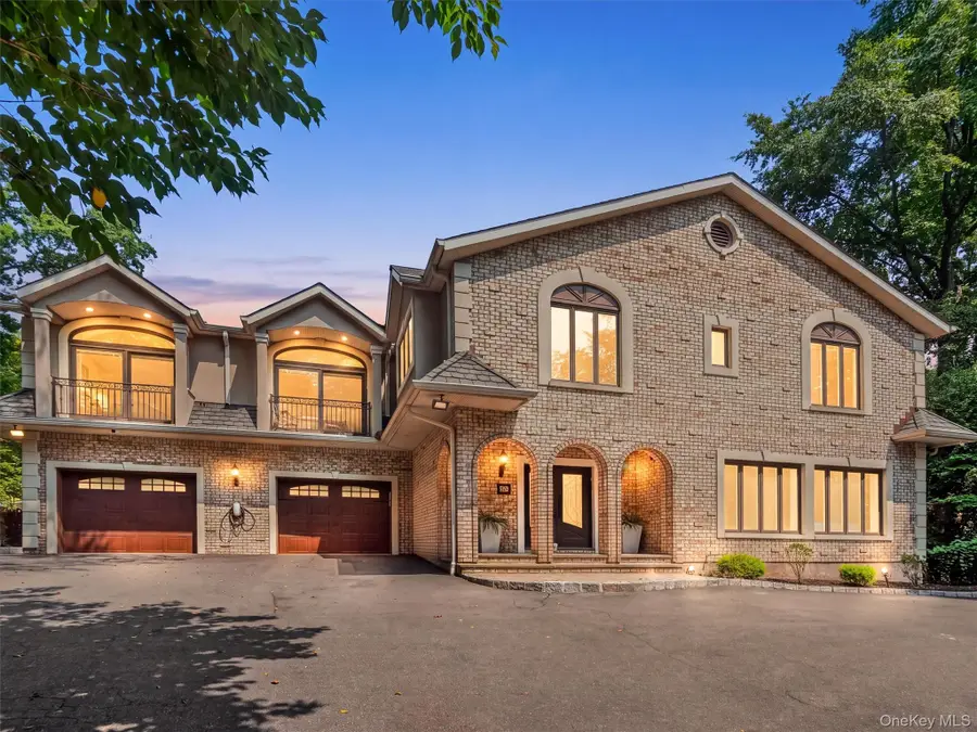 12 Rollingwood Drive, New City, NY 10956 - #3