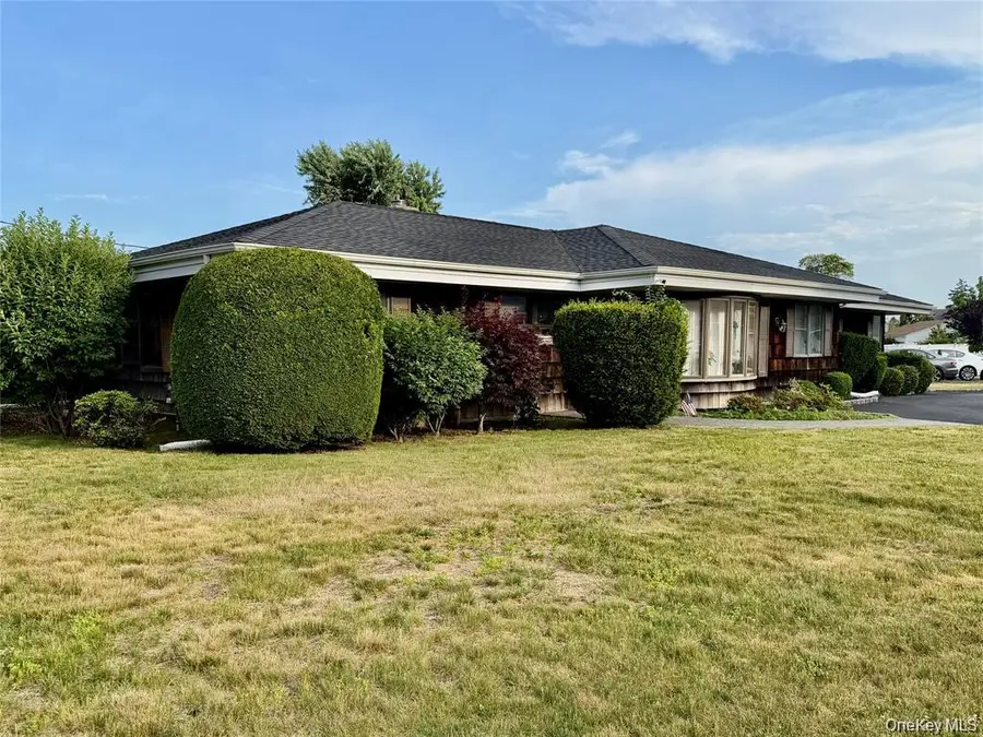 89 Bruce Avenue, Hicksville, NY 11801 - #2
