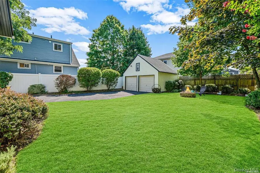 510 Secatogue Avenue, Farmingdale, NY 11735 - #3