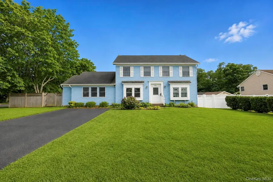 36 George Street, Sayville, NY 11782 - #2