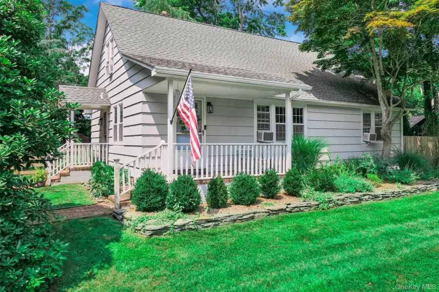 353 S Country Road, Brookhaven, NY 11719 - #2