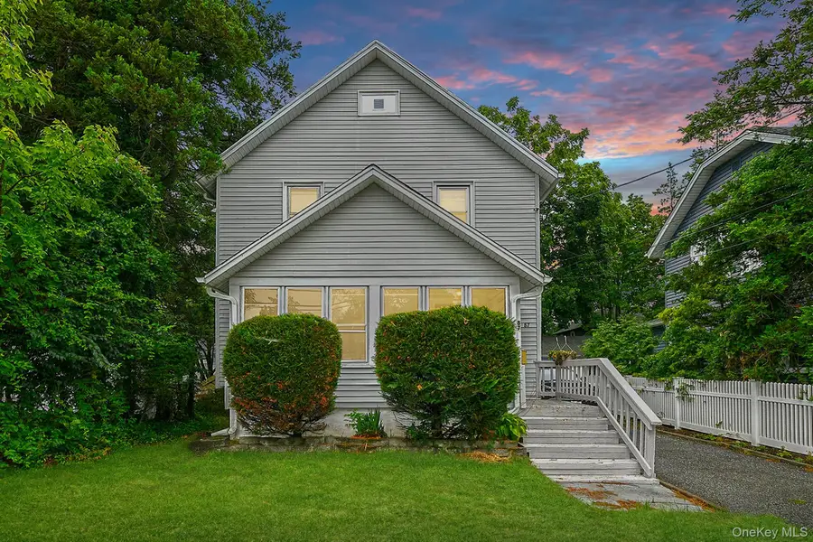 87 Olive Street, Huntington Station, NY 11746 - #2