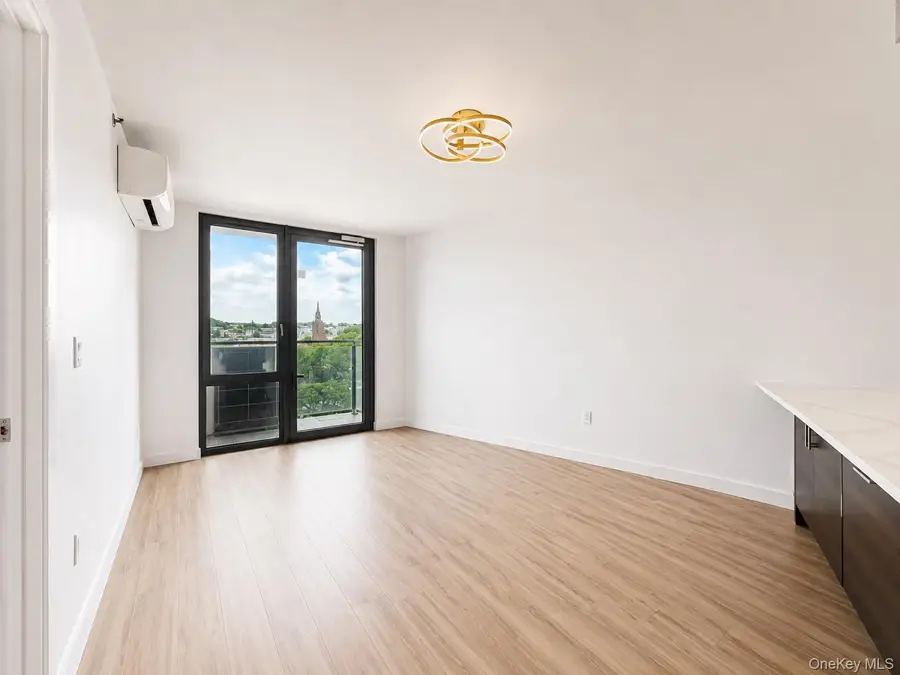 7065 Queens Boulevard #6A, Woodside, NY 11377 - #2