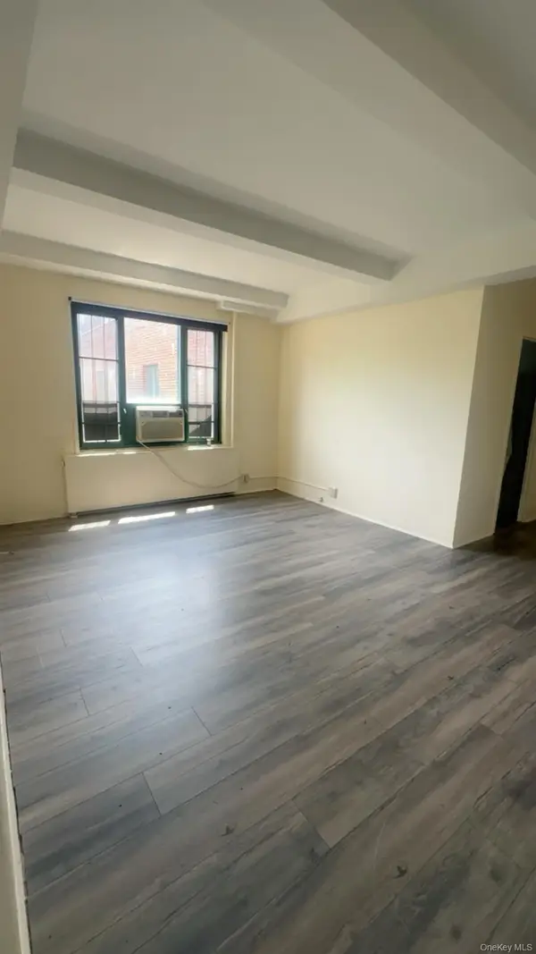 1530 Archer Road #7H, Bronx, NY 10462