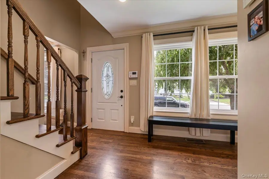 23 Cambridge Avenue, Bethpage, NY 11714 - #3