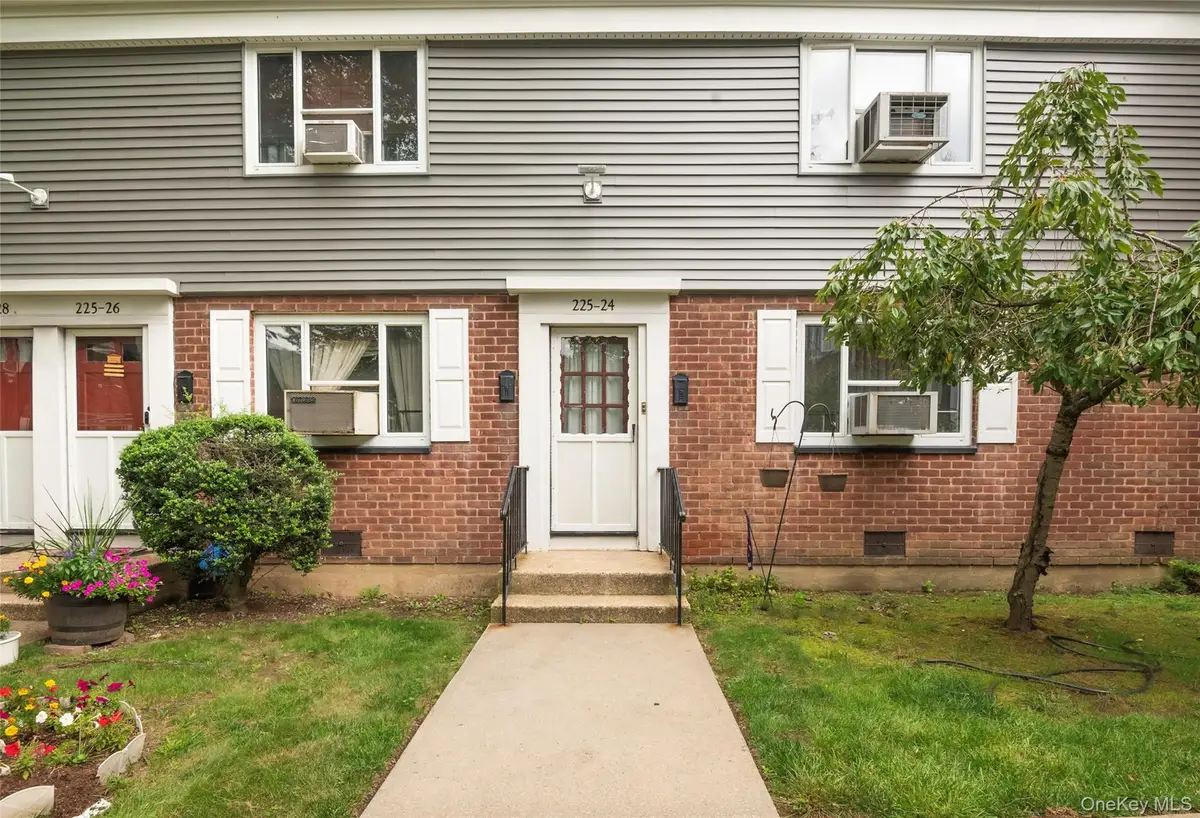 225-24 Manor Road #814, Queens Village, NY 11427 - #1
